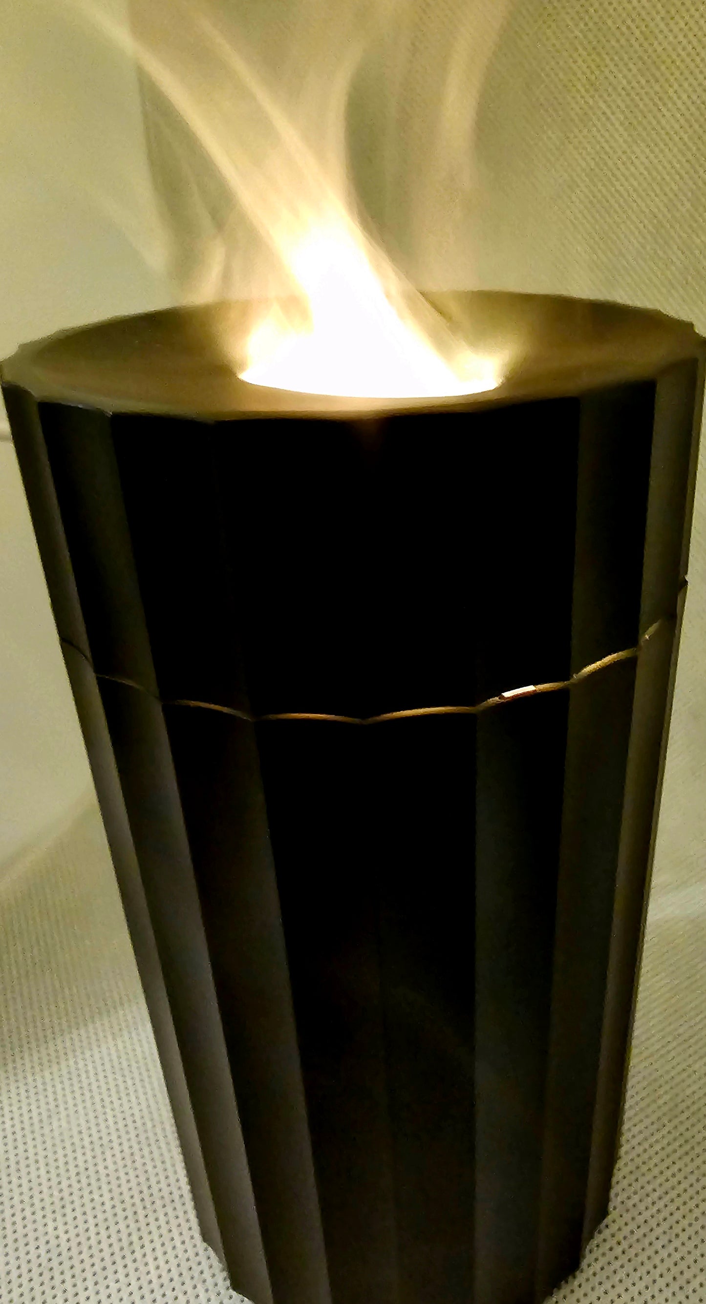 Silent Portable Flame Aromatherapy Diffuser, 9 colors/3 settings, Calming/Relaxing, Car Multicolor Fire Led Ultrasonic Cool Mist Essential Oils Flame Humidifier, Night Lamp/Travel Oil Diffuser, Diffusion Range 500sq ft w/ Timer/Auto Off Protection